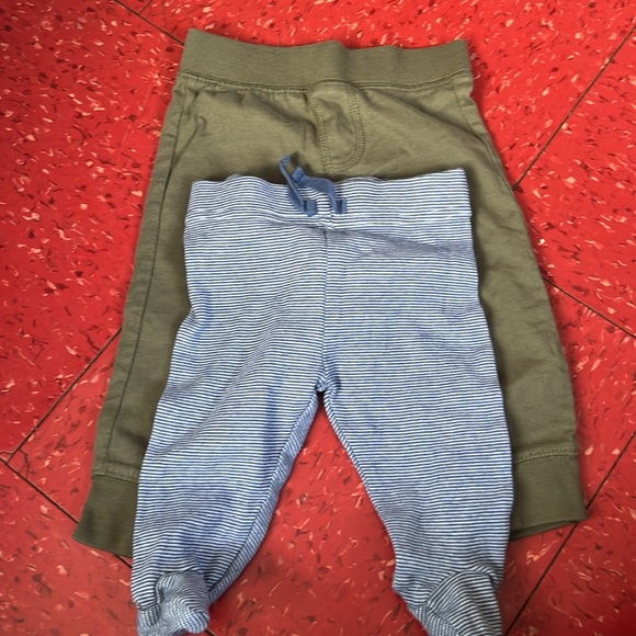 Lot of 0-3 months clothes - Picture 2 of 10